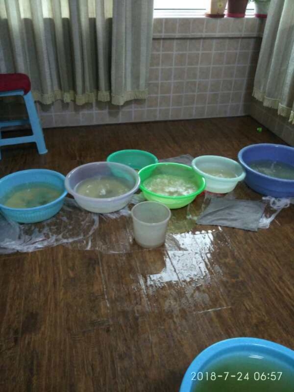 易门如何判断家里漏水